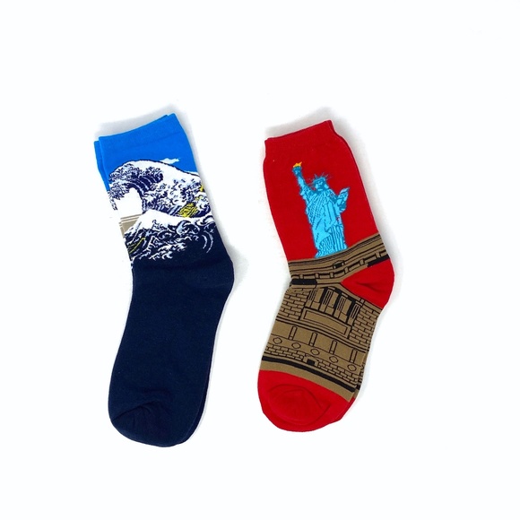 NWOT Waves & Statue of Liberty Socks | 3 for $20 - Picture 1 of 3
